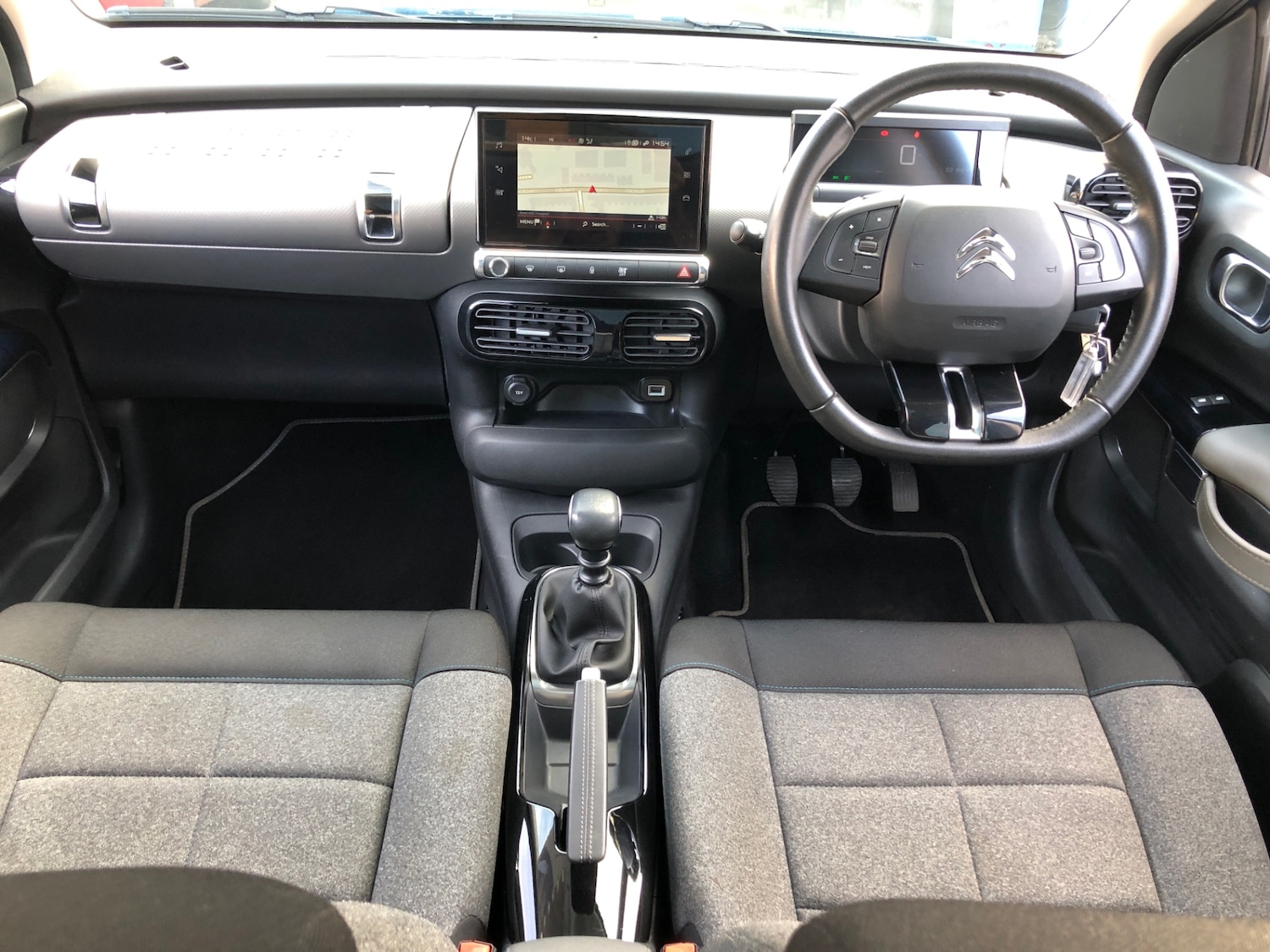 Used Citroen C4 Cactus 2018 for sale - 76566389: Photo 16