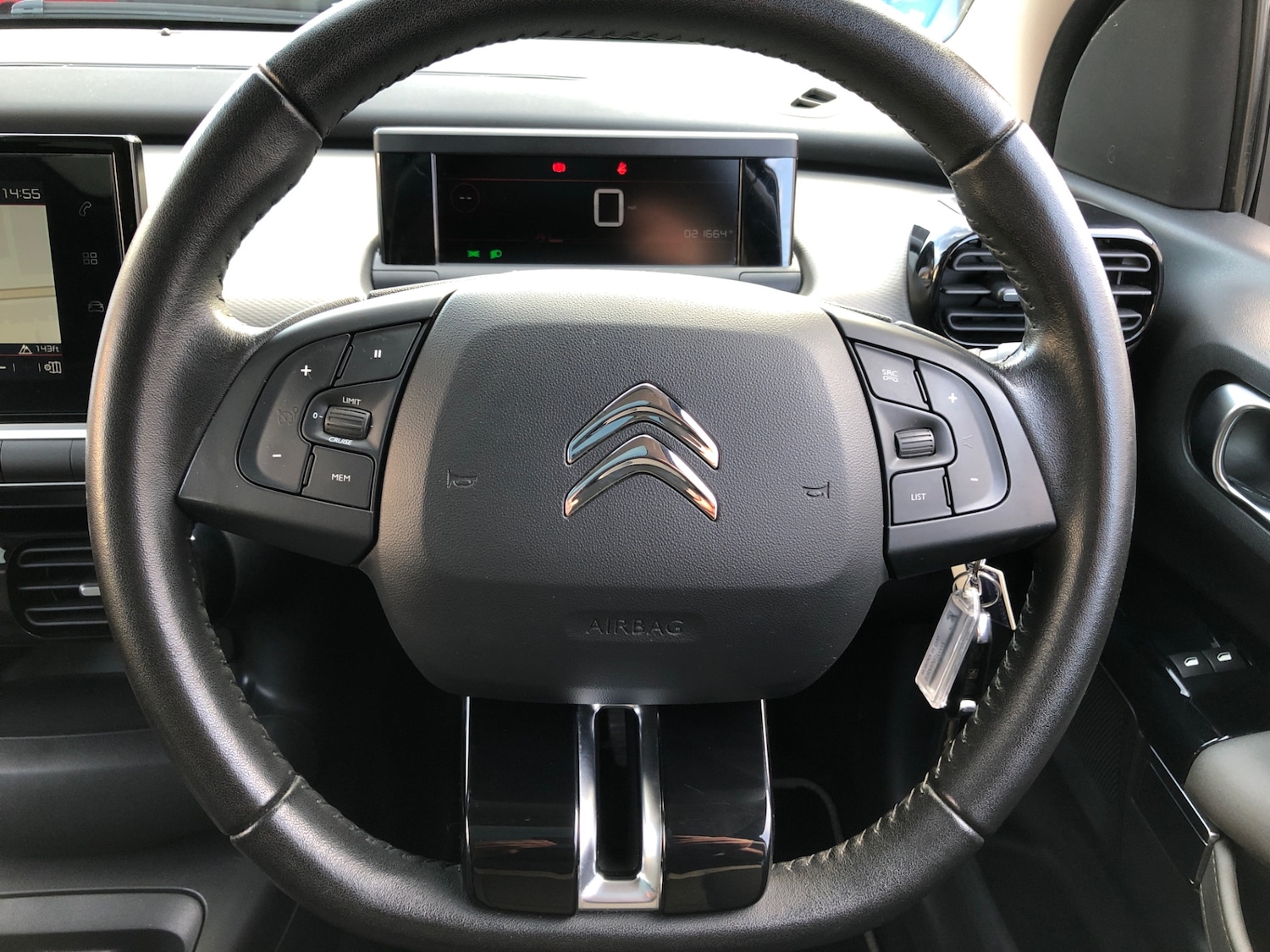 Used Citroen C4 Cactus 2018 for sale - 76566389: Photo 17