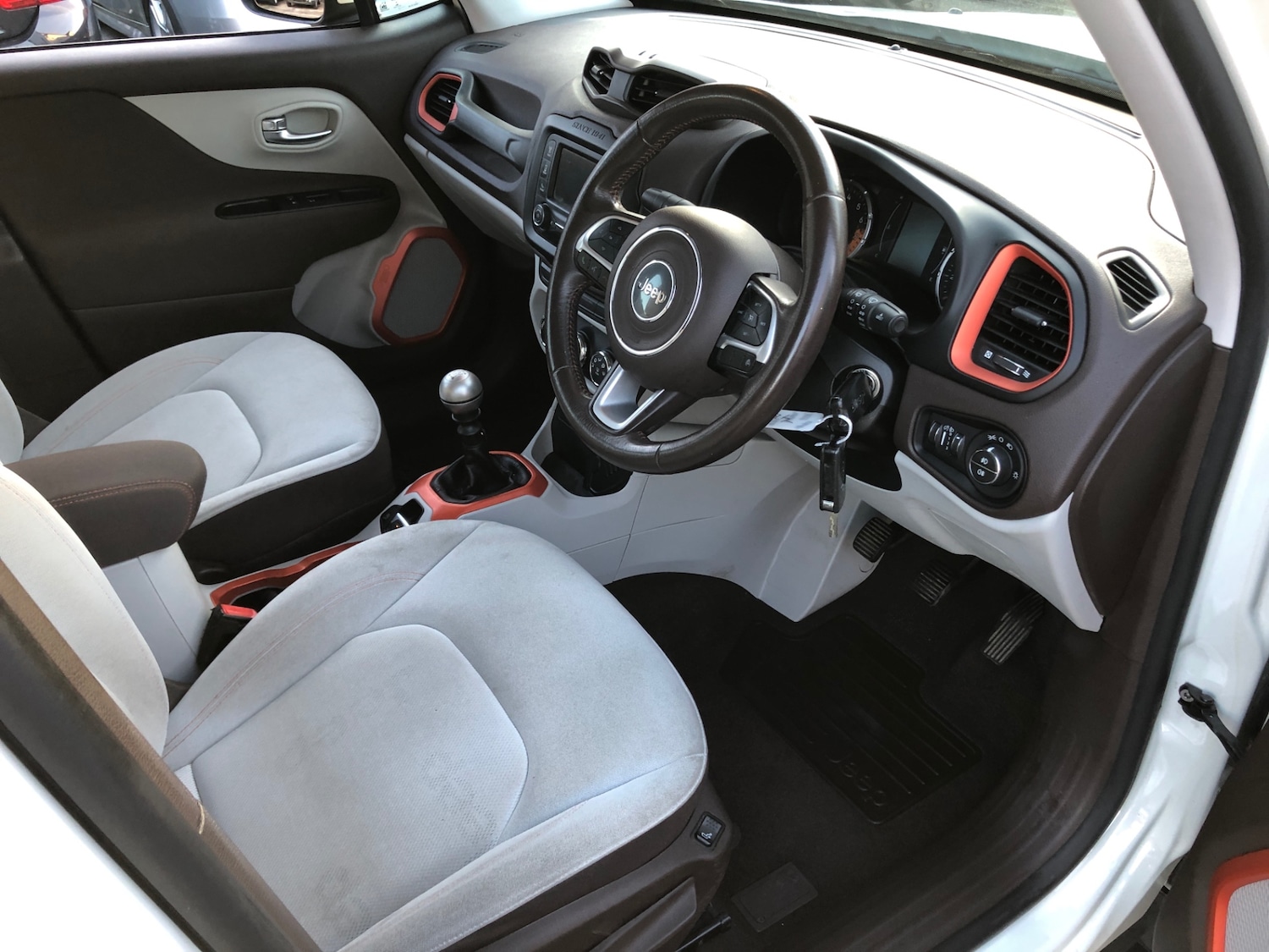 Used Jeep Renegade 2015 for sale - 77044685: Photo 12