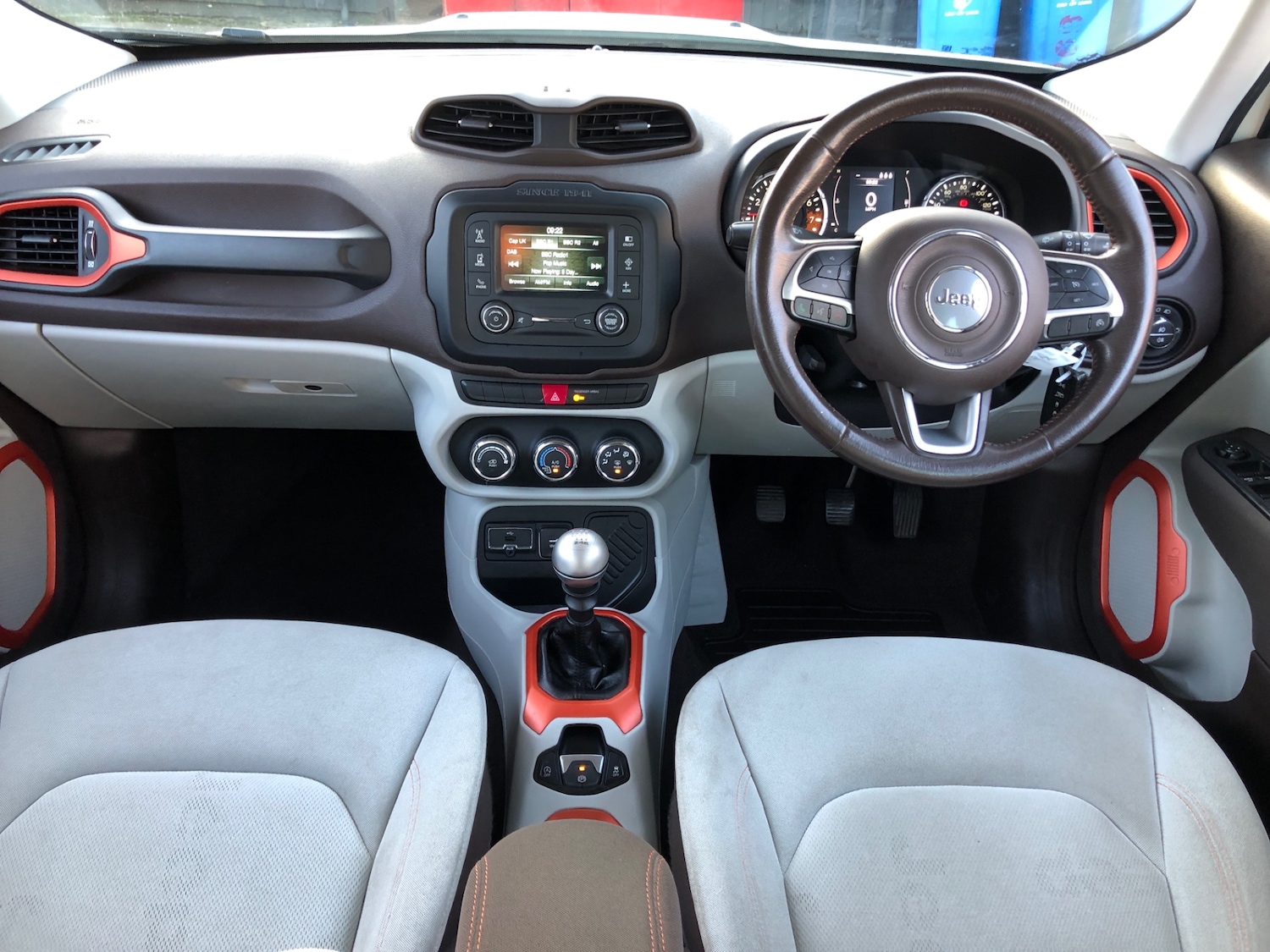 Used Jeep Renegade 2015 for sale - 77044685: Photo 9