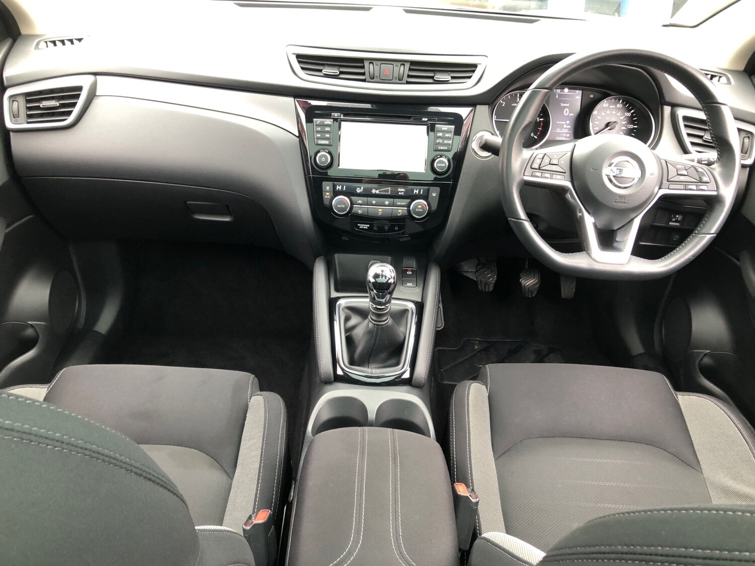 Used Nissan Qashqai 2017 for sale - 77616899: Photo 10