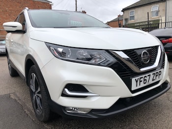 Used Nissan Qashqai 2017 for sale - 77616899: Photo