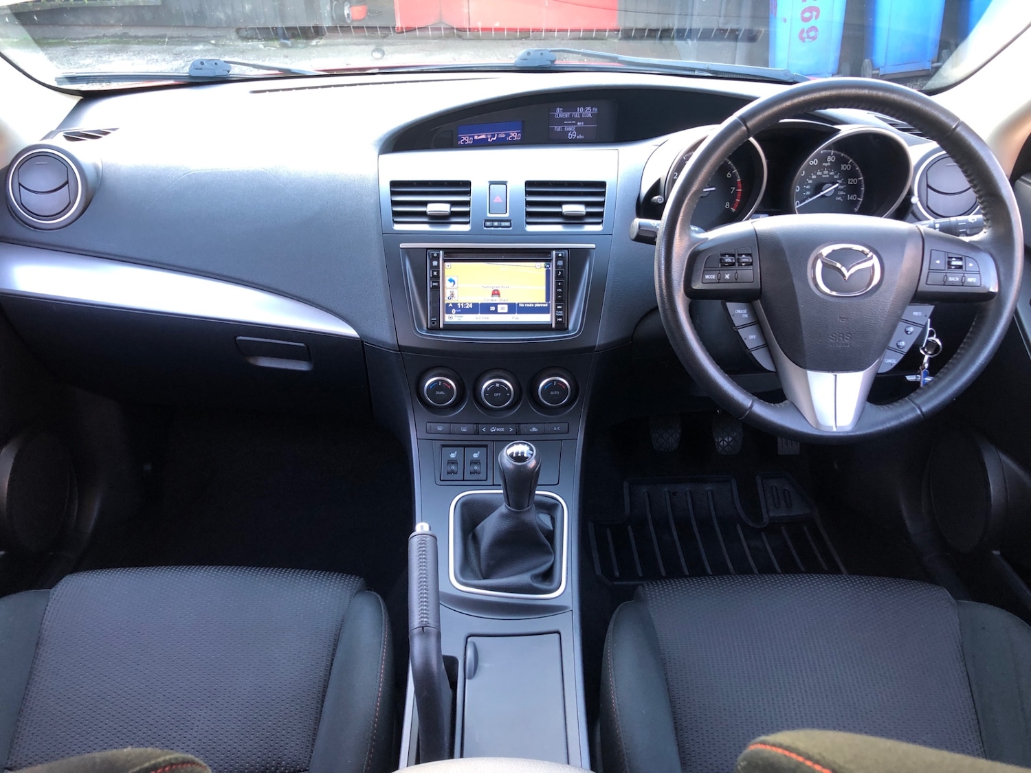 Used Mazda Mazda3 2013 for sale - 77003600: Photo 8