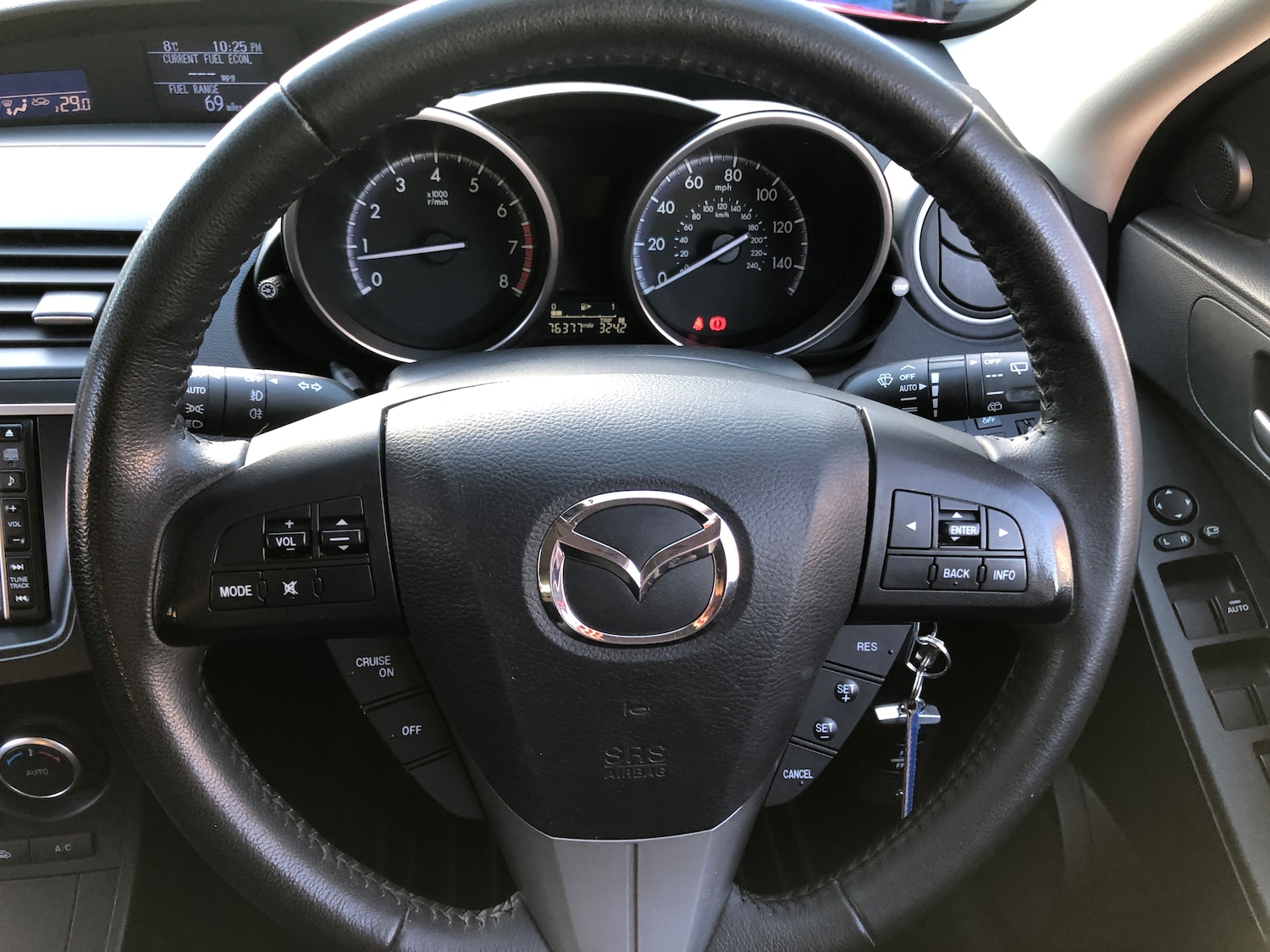 Used Mazda Mazda3 2013 for sale - 77003600: Photo 9