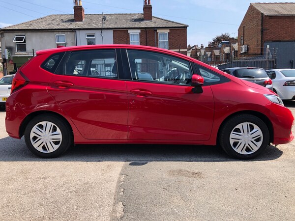Used Honda Jazz 2018 for sale - 75501177: Photo 8