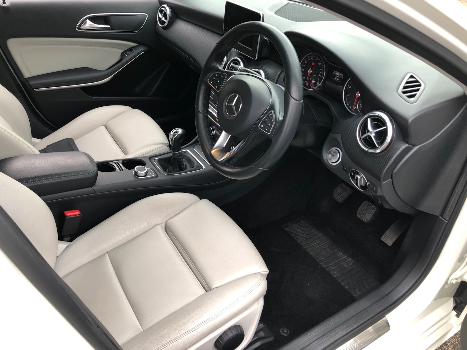 Used Mercedes-Benz A-Class 2017 for sale - 77364794: Photo 12