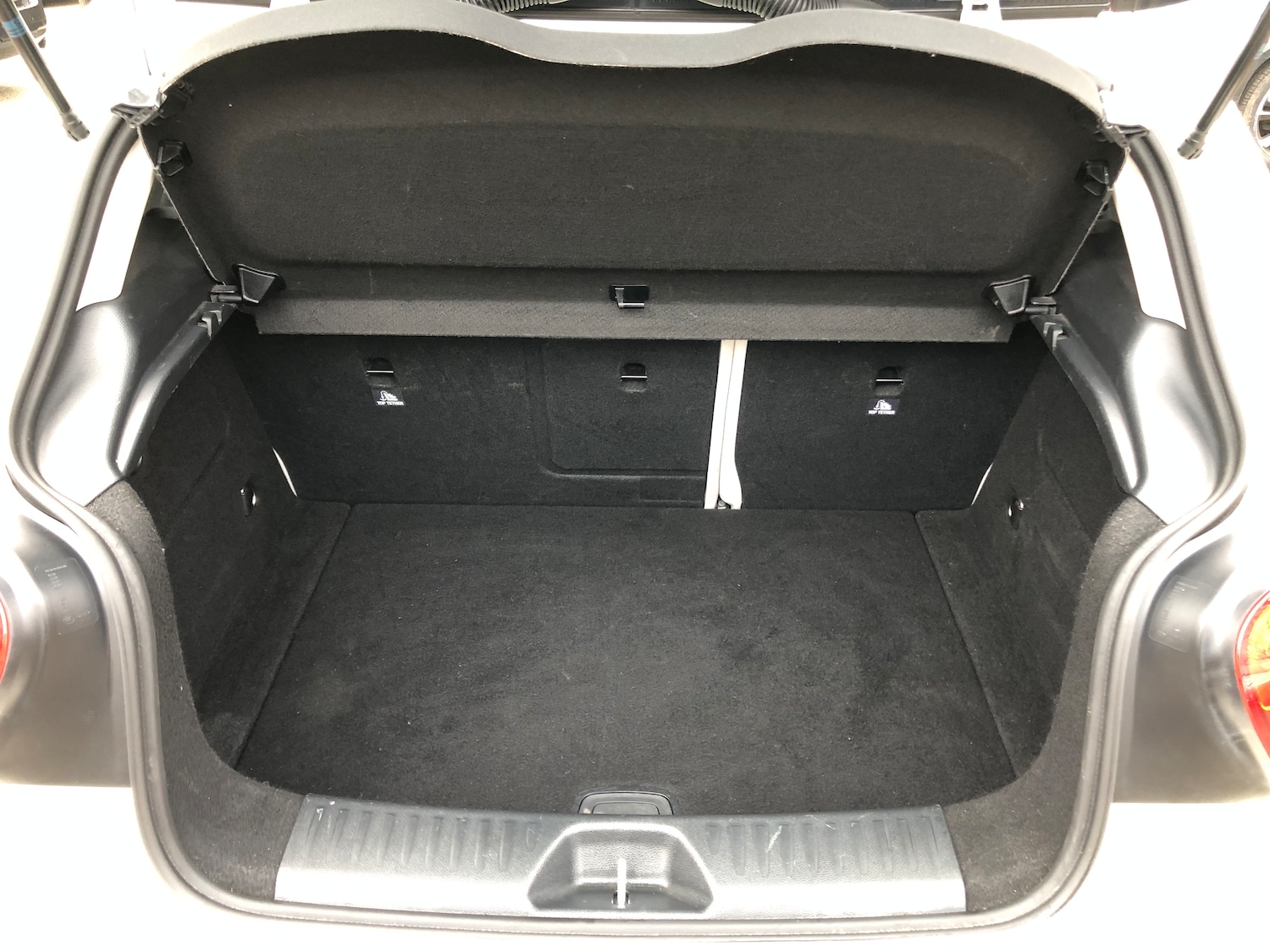 Used Mercedes-Benz A-Class 2017 for sale - 77364794: Photo 18