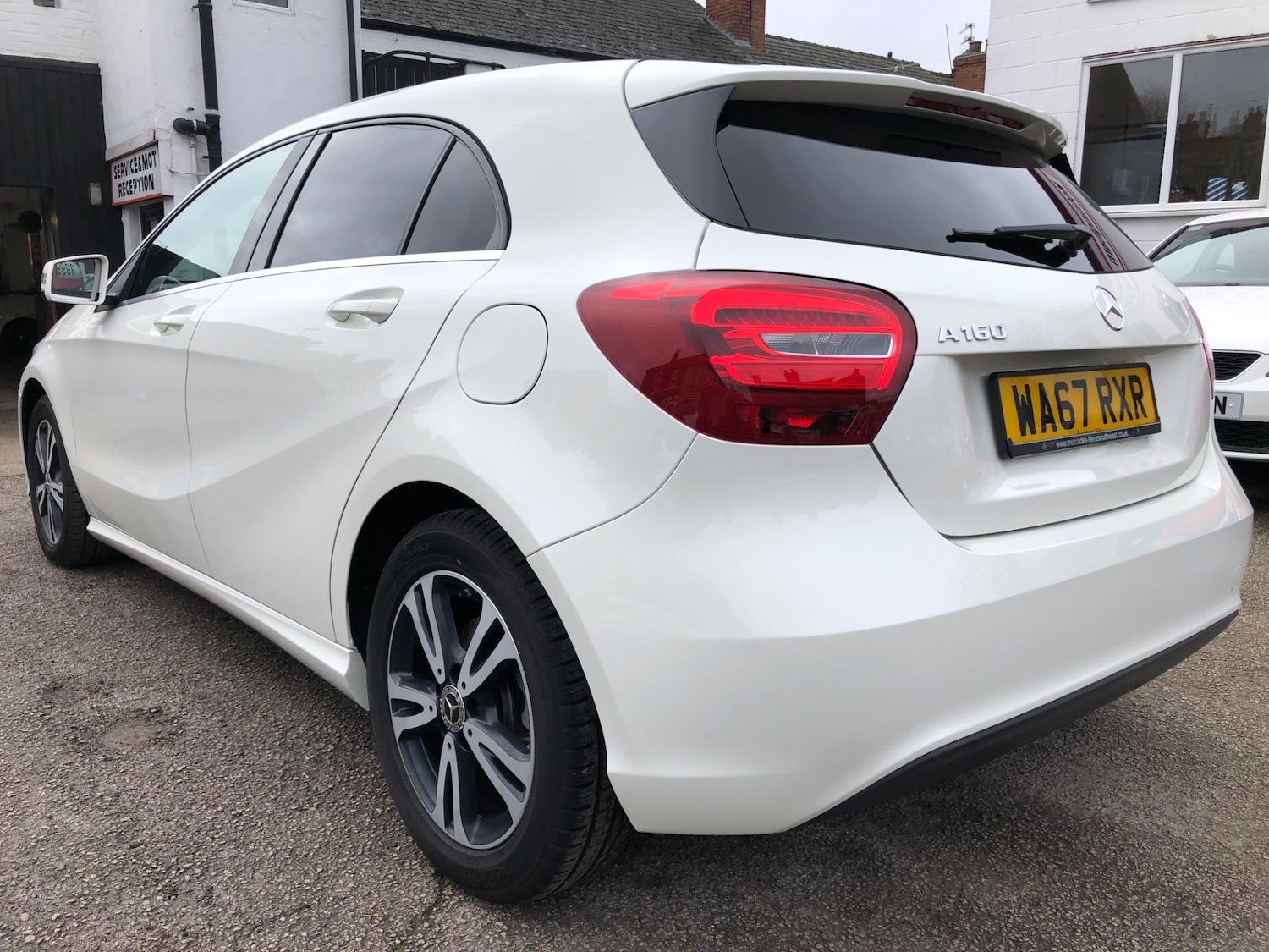 Used Mercedes-Benz A-Class 2017 for sale - 77364794: Photo 5