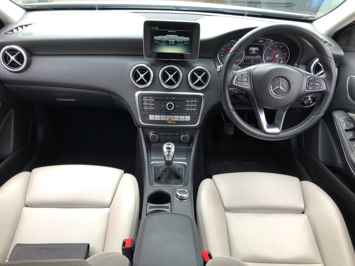 Used Mercedes-Benz A-Class 2017 for sale - 77364794: Photo 9