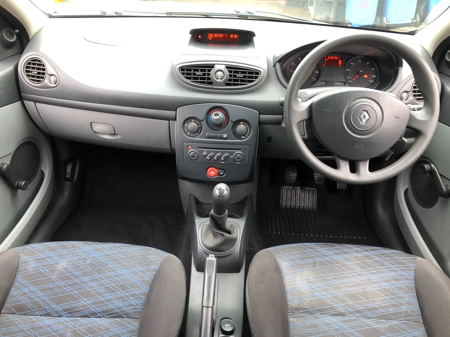 Used Renault Clio 2007 for sale - 76957258: Photo 16