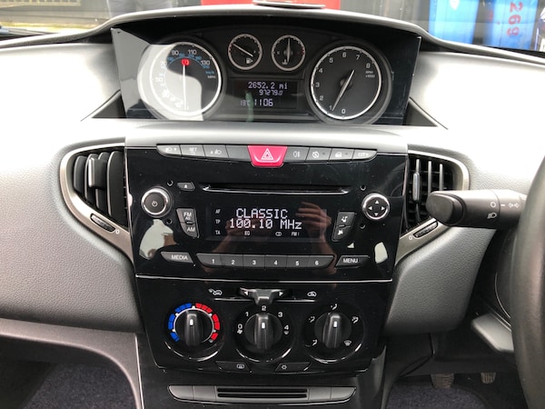 Used Chrysler Ypsilon 2012 for sale - 76252455: Photo 10