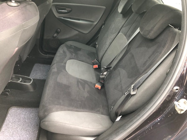 Used Chrysler Ypsilon 2012 for sale - 76252455: Photo 15
