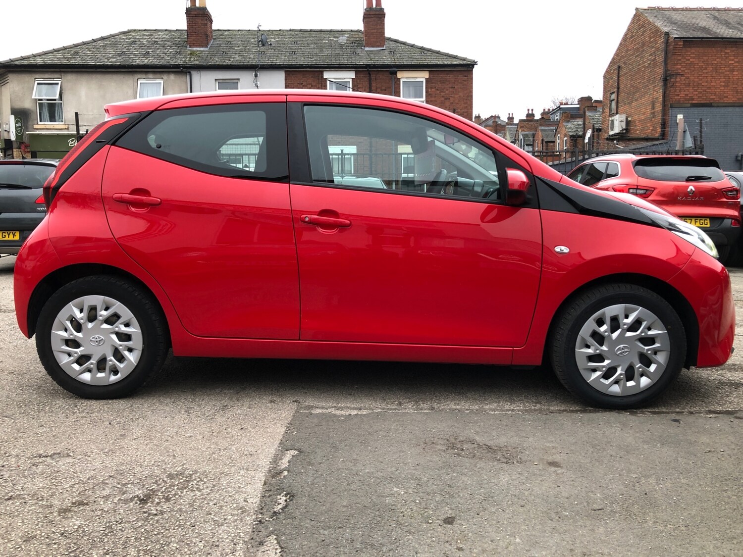 Used Toyota AYGO 2019 for sale - 77418384: Photo 8