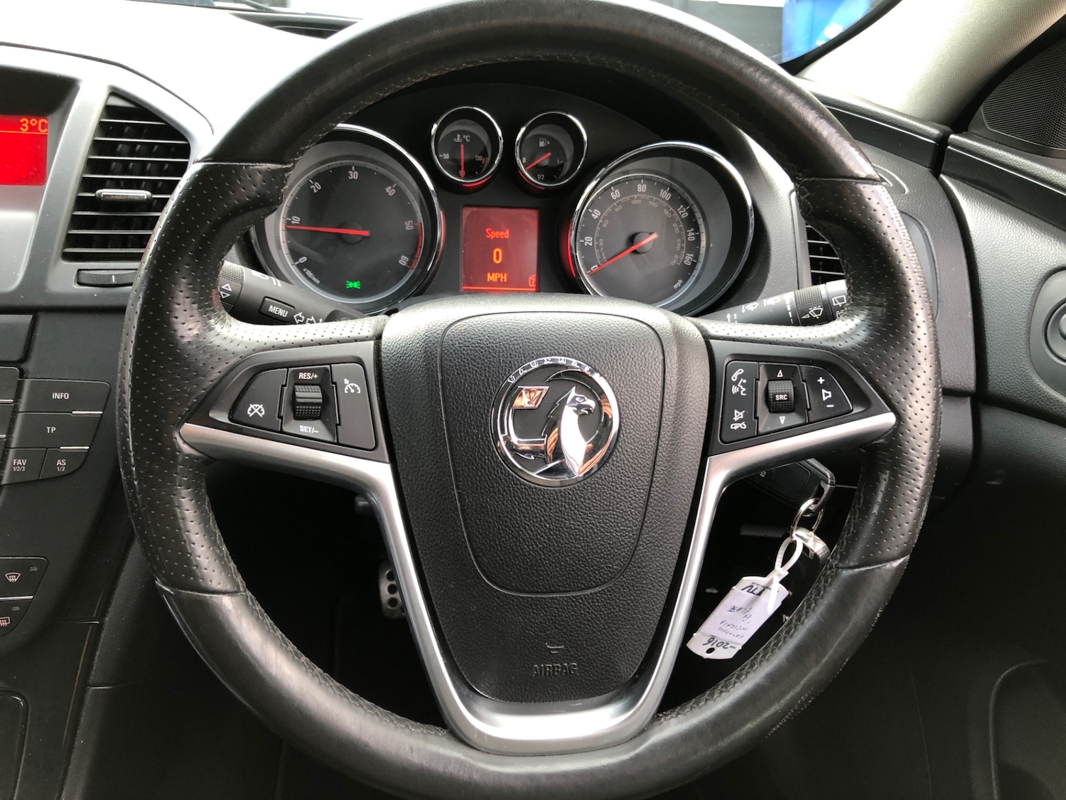 Used Vauxhall Insignia 2011 for sale - 76831106: Photo 10