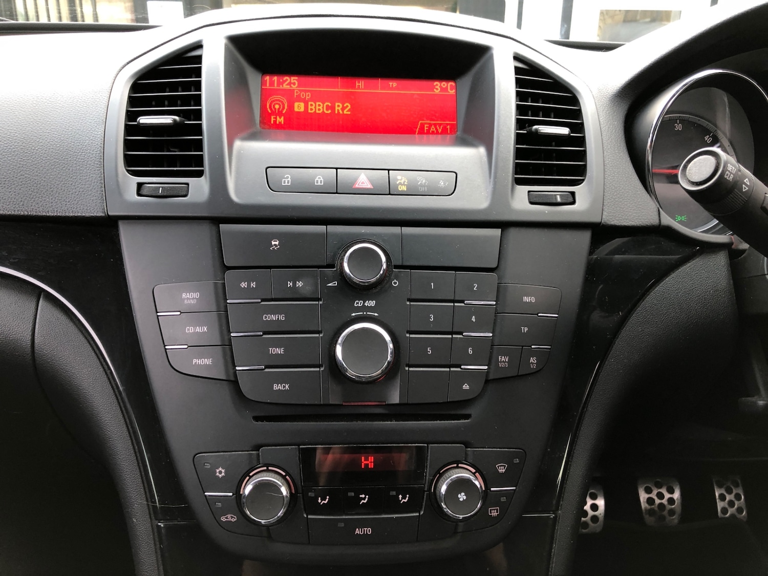 Used Vauxhall Insignia 2011 for sale - 76831106: Photo 11