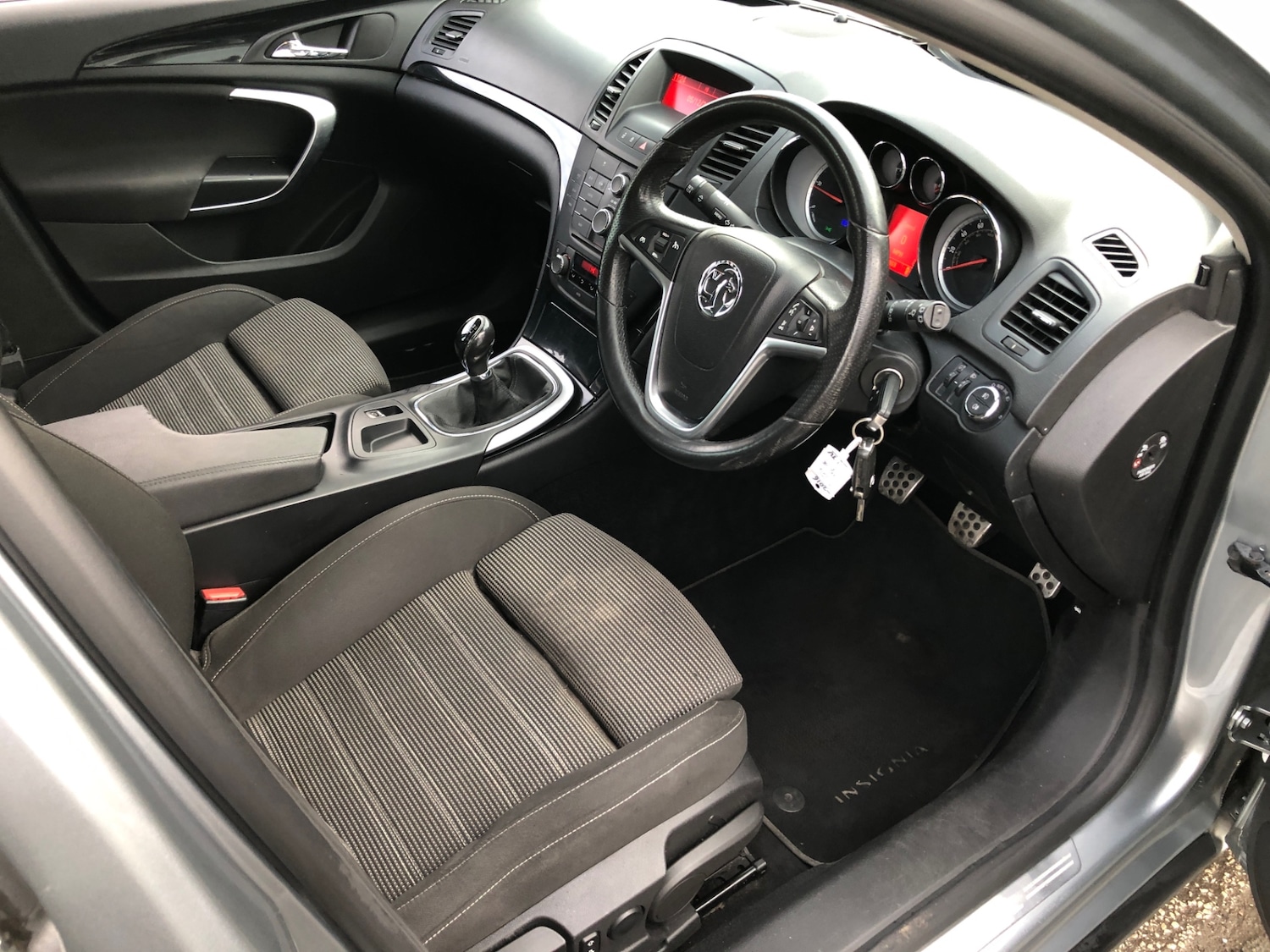 Used Vauxhall Insignia 2011 for sale - 76831106: Photo 12