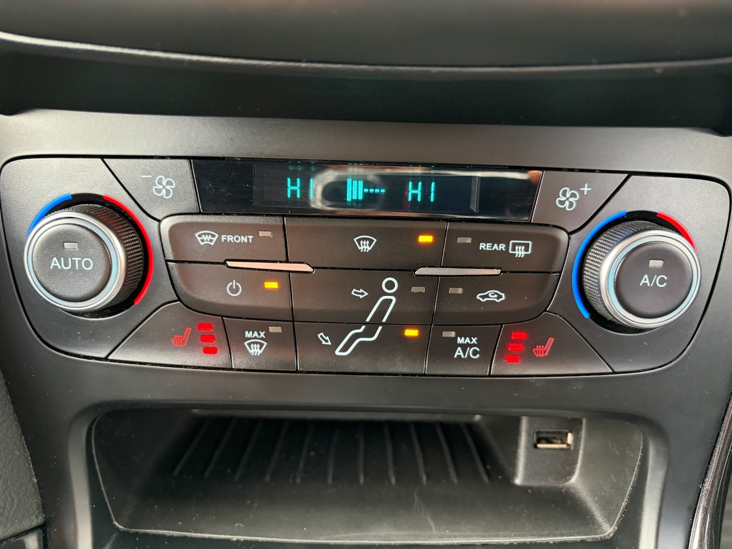 Used Ford Focus 2016 for sale - 78060675: Photo 13