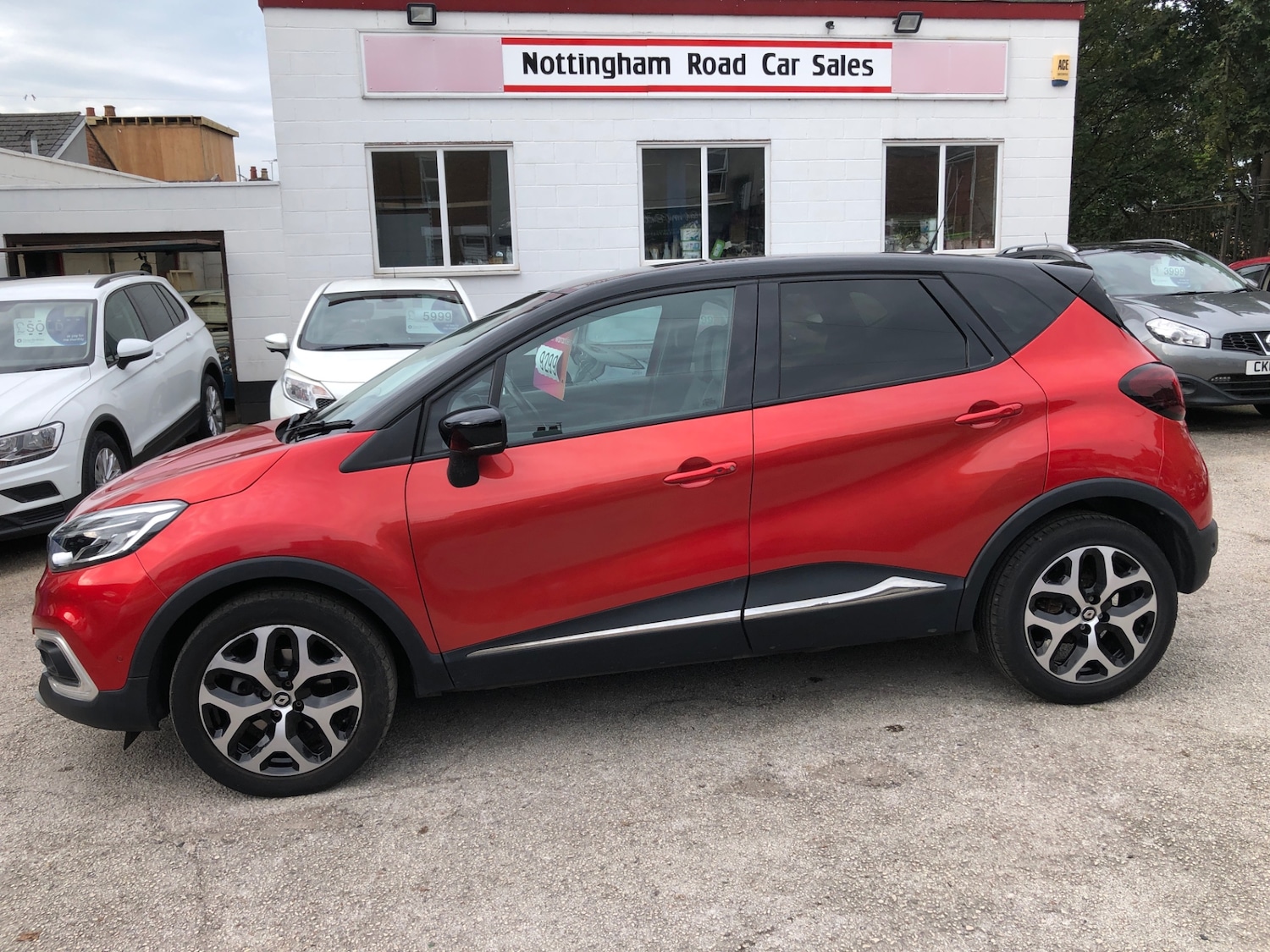 Used Renault Captur 2019 for sale - 76184106: Photo 4