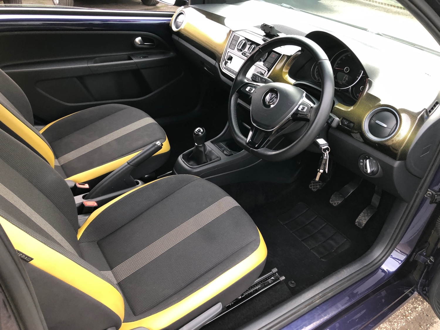 Used Volkswagen up! 2017 for sale - 76461672: Photo 12