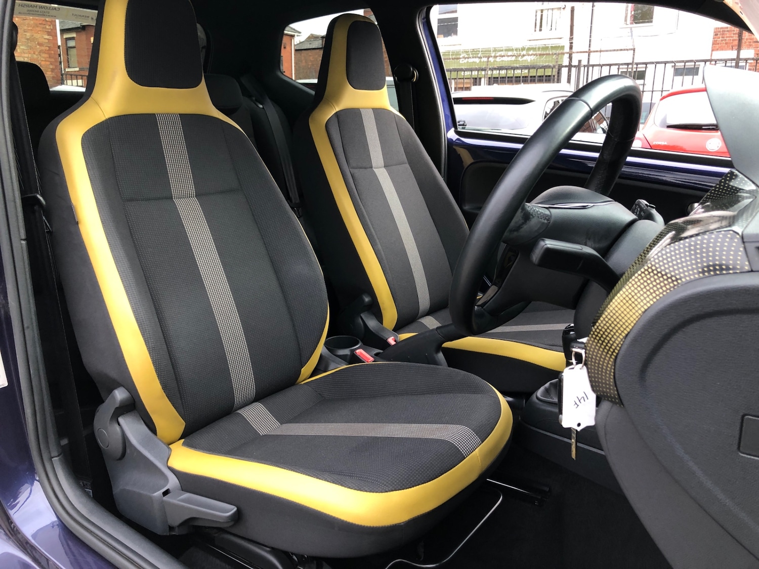 Used Volkswagen up! 2017 for sale - 76461672: Photo 13