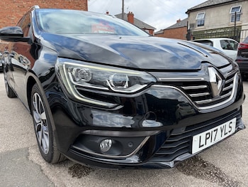 Used Renault Megane 2017 for sale - 79282926: Photo