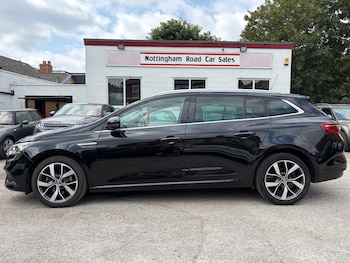 Used Renault Megane 2017 for sale - 79282926: Photo