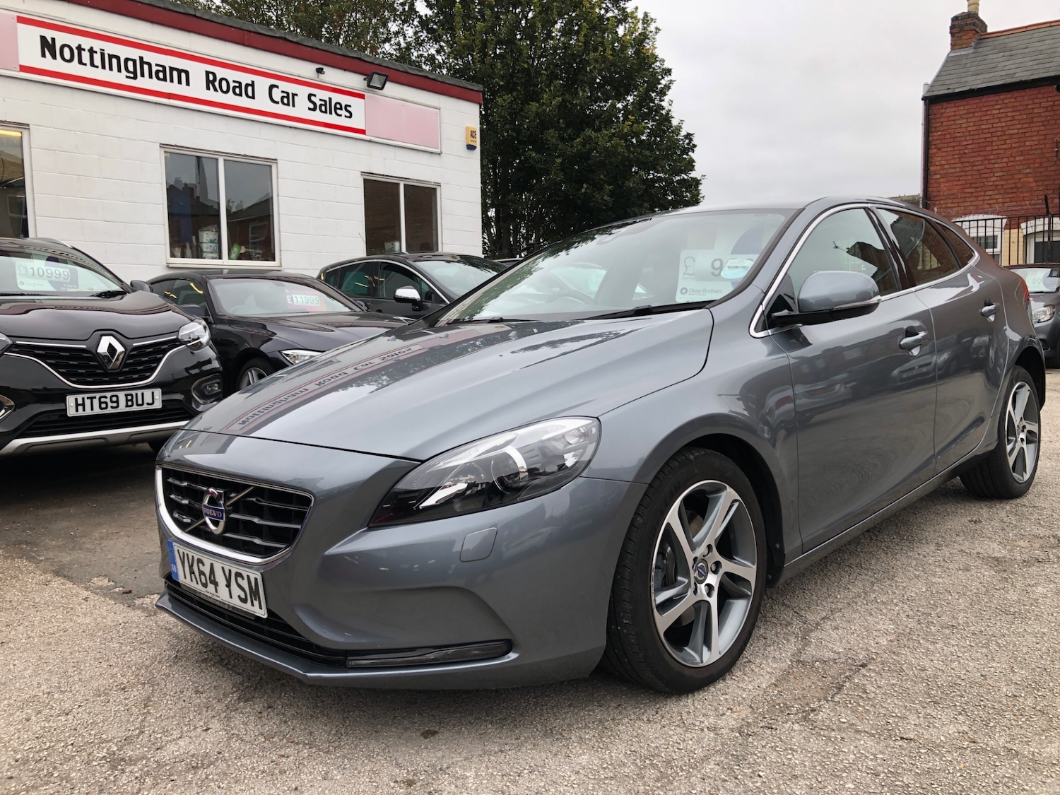 Used Volvo V40 2014 for sale - 76218932: Photo 1