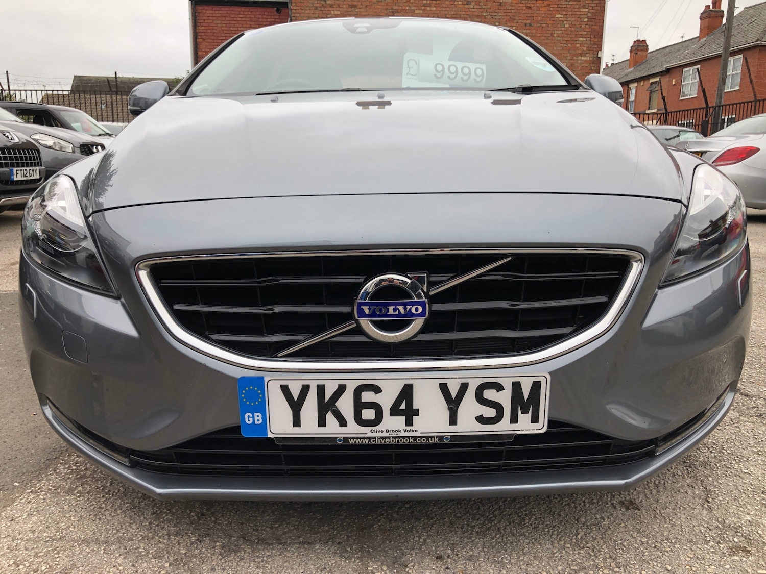 Used Volvo V40 2014 for sale - 76218932: Photo 2