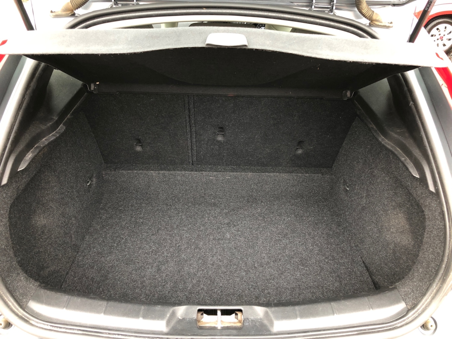Used Volvo V40 2014 for sale - 76218932: Photo 23