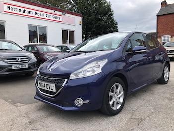 Peugeot - 208