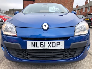 Used Renault Megane 2011 for sale - 77962234: Photo