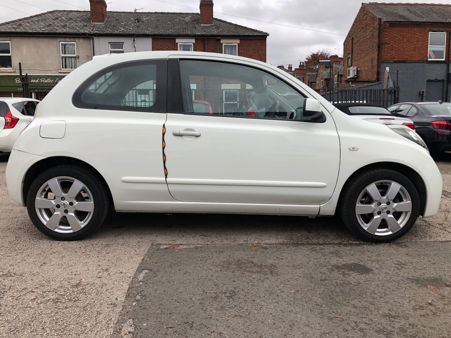 Used Nissan Micra 2010 for sale - 76464037: Photo 8