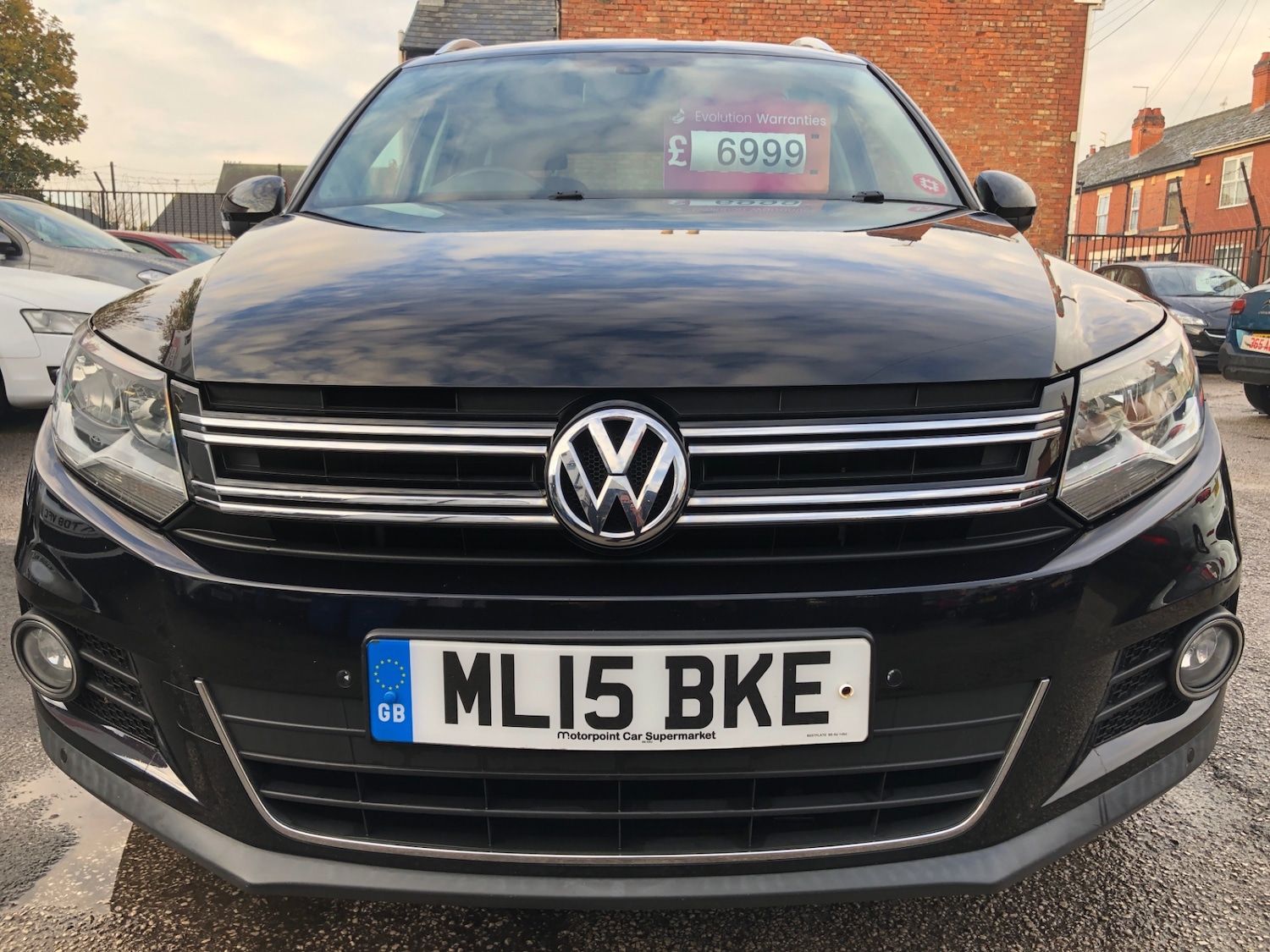 Used Volkswagen Tiguan 2015 for sale - 76507405: Photo 2