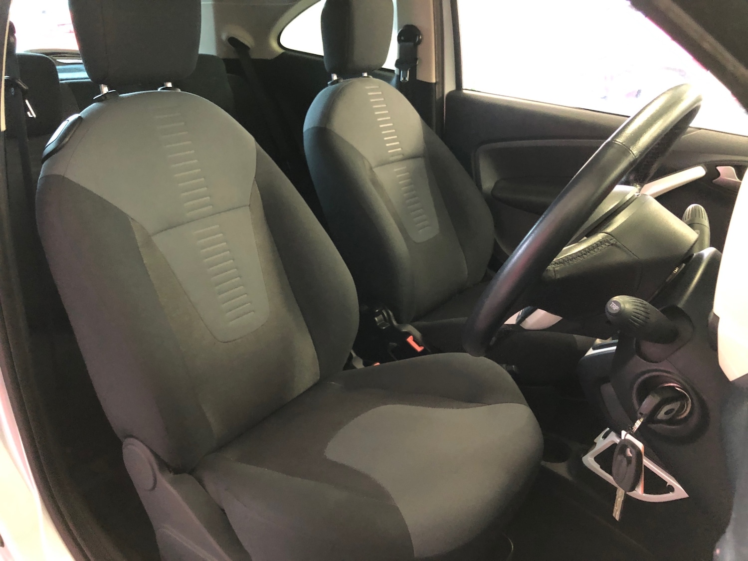 Used Ford Ka 2015 for sale - 77240372: Photo 11