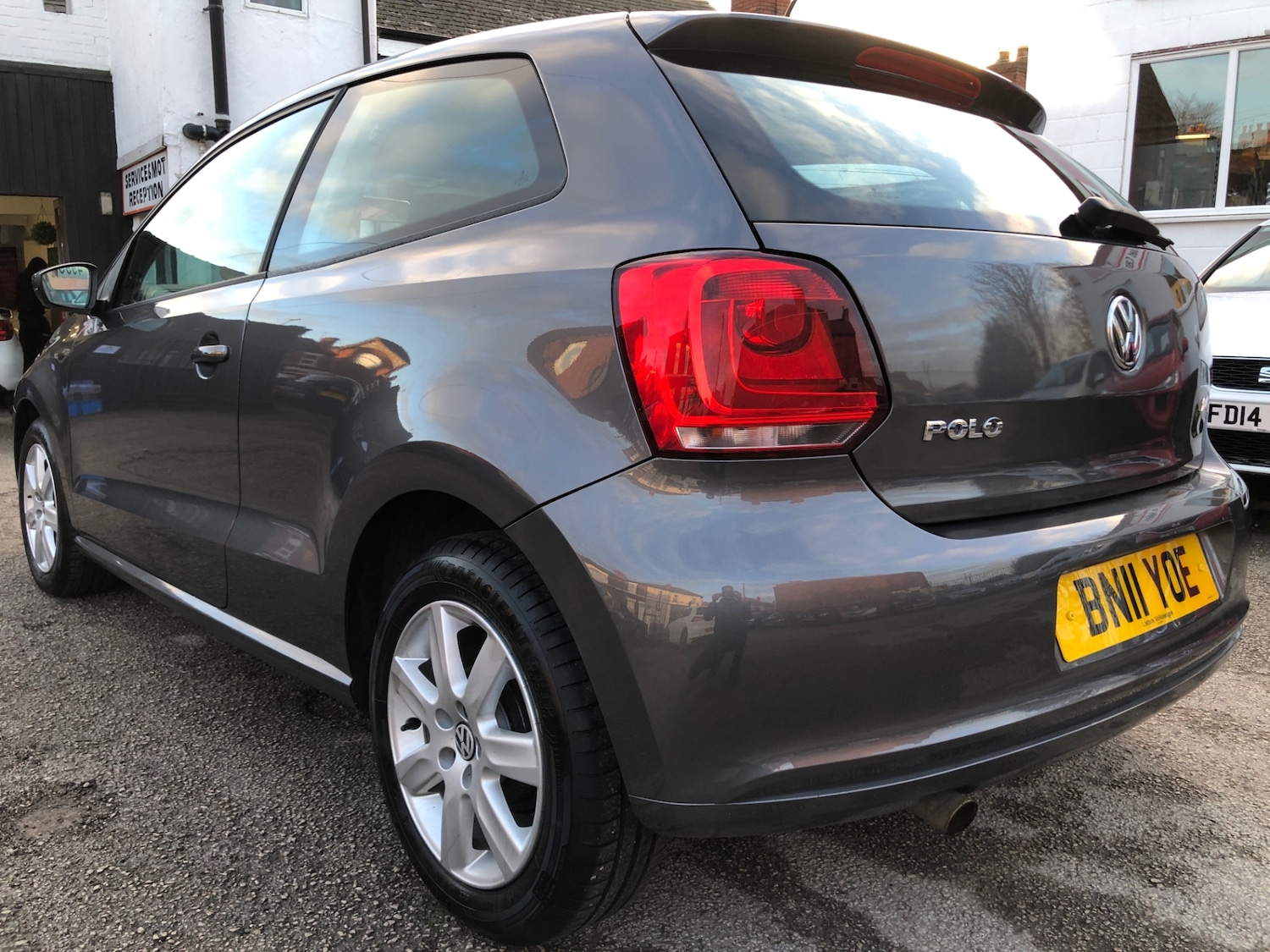 Used Volkswagen Polo 2011 for sale - 77353939: Photo 5