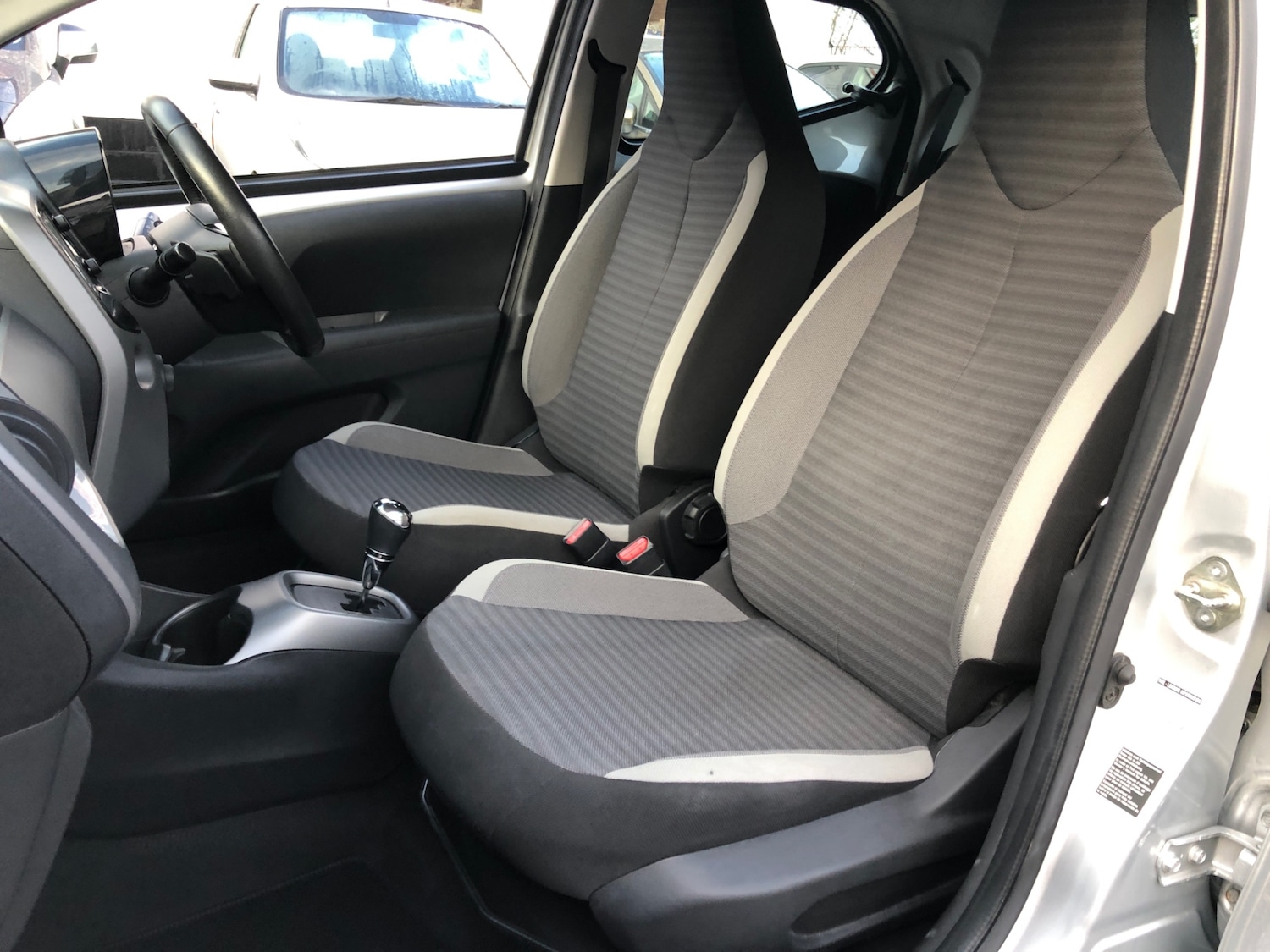 Used Toyota AYGO 2019 for sale - 76718831: Photo 15