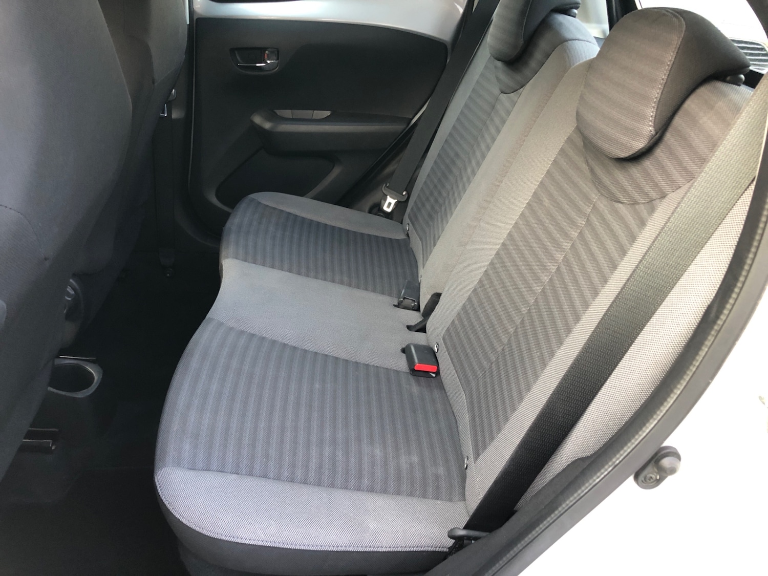 Used Toyota AYGO 2019 for sale - 76718831: Photo 16