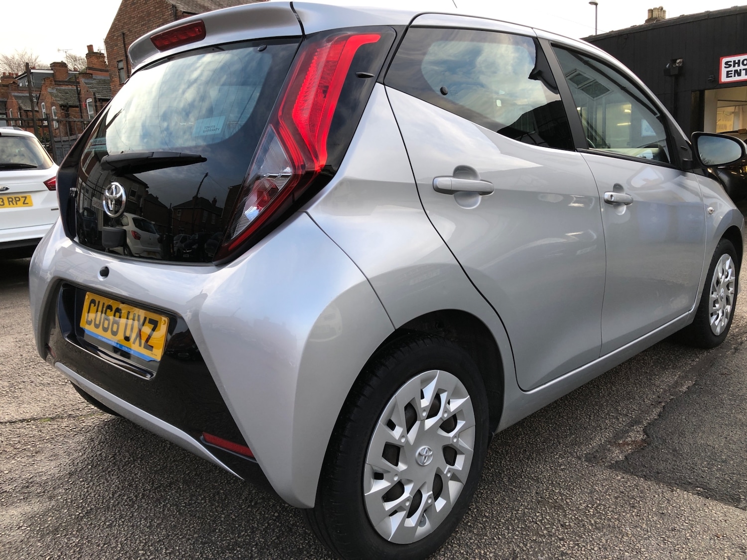Used Toyota AYGO 2019 for sale - 76718831: Photo 5
