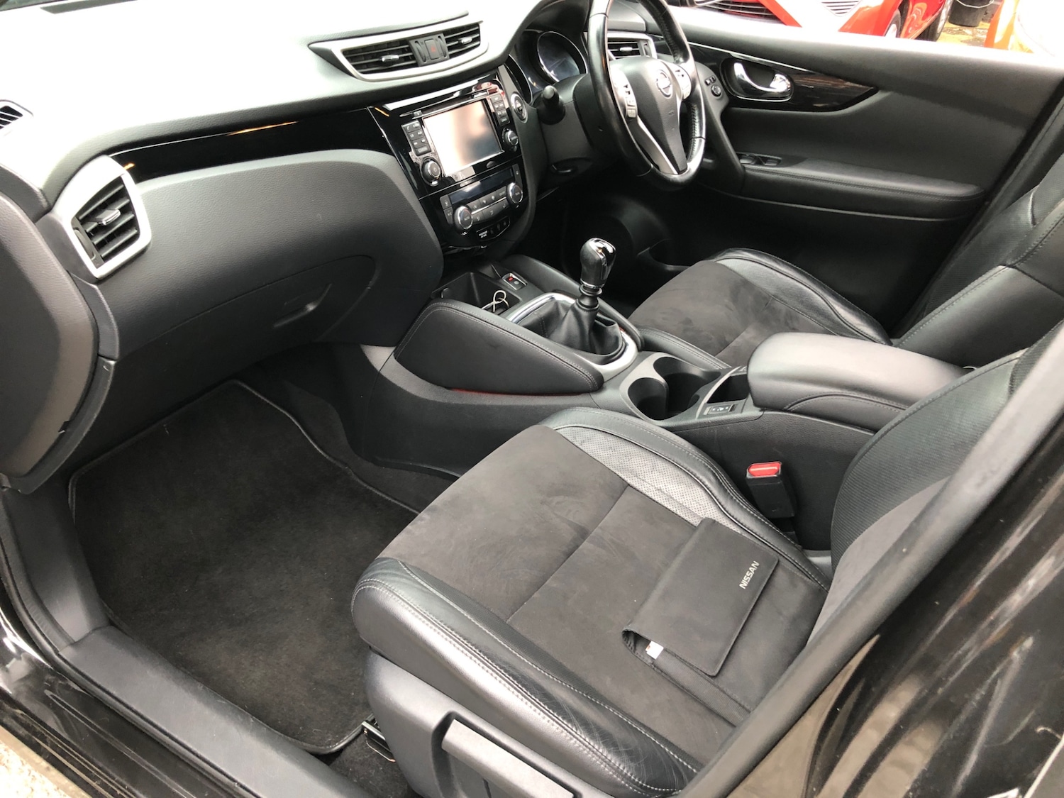 Used Nissan Qashqai 2017 for sale - 77417527: Photo 15