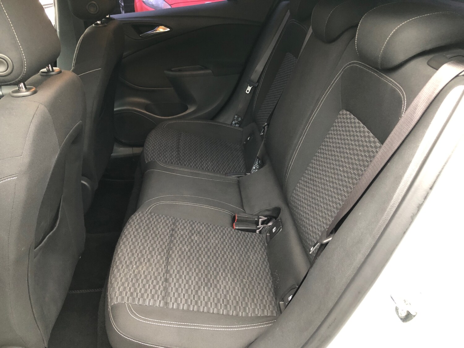 Used Vauxhall Astra 2017 for sale - 77501544: Photo 16