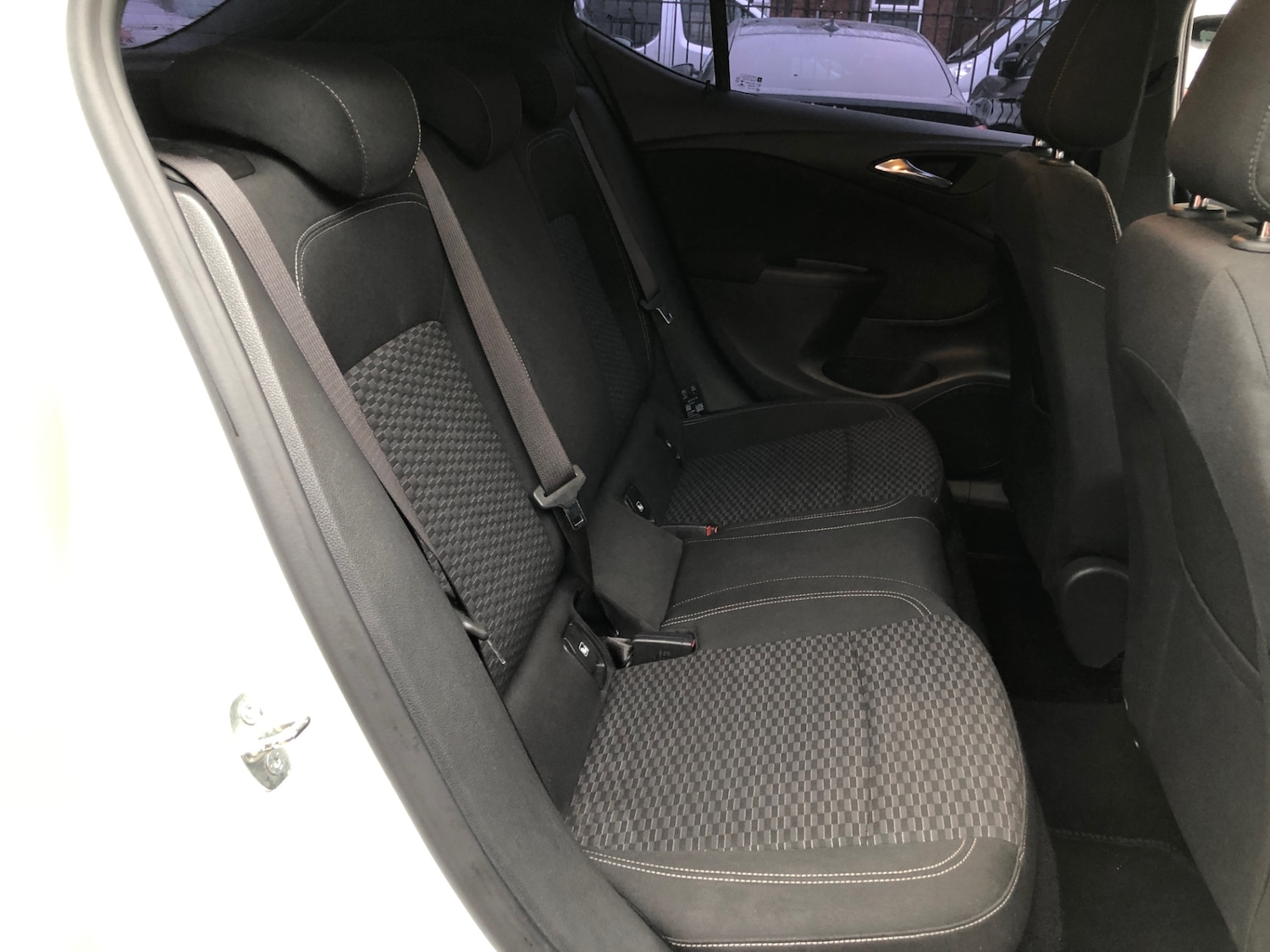 Used Vauxhall Astra 2017 for sale - 77501544: Photo 17