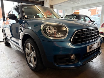 Used MINI Countryman 2018 for sale - 78870384: Photo