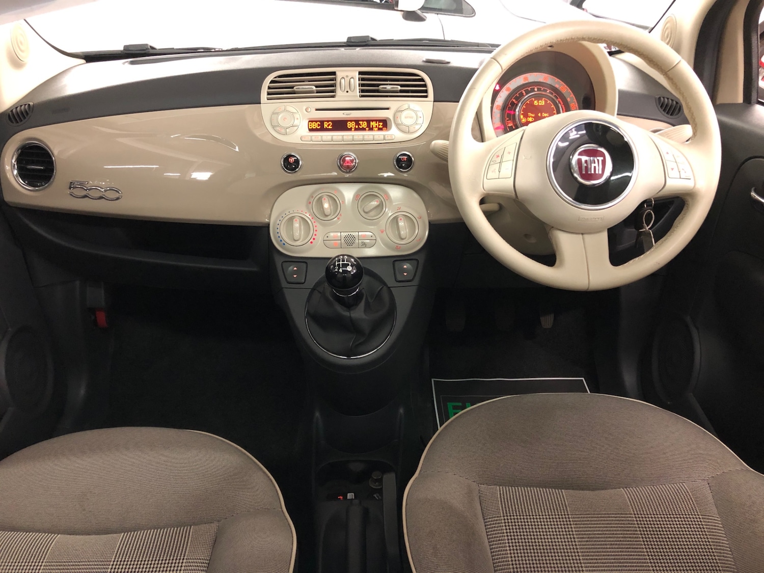 Used Fiat 500 2015 for sale - 76815645: Photo 5
