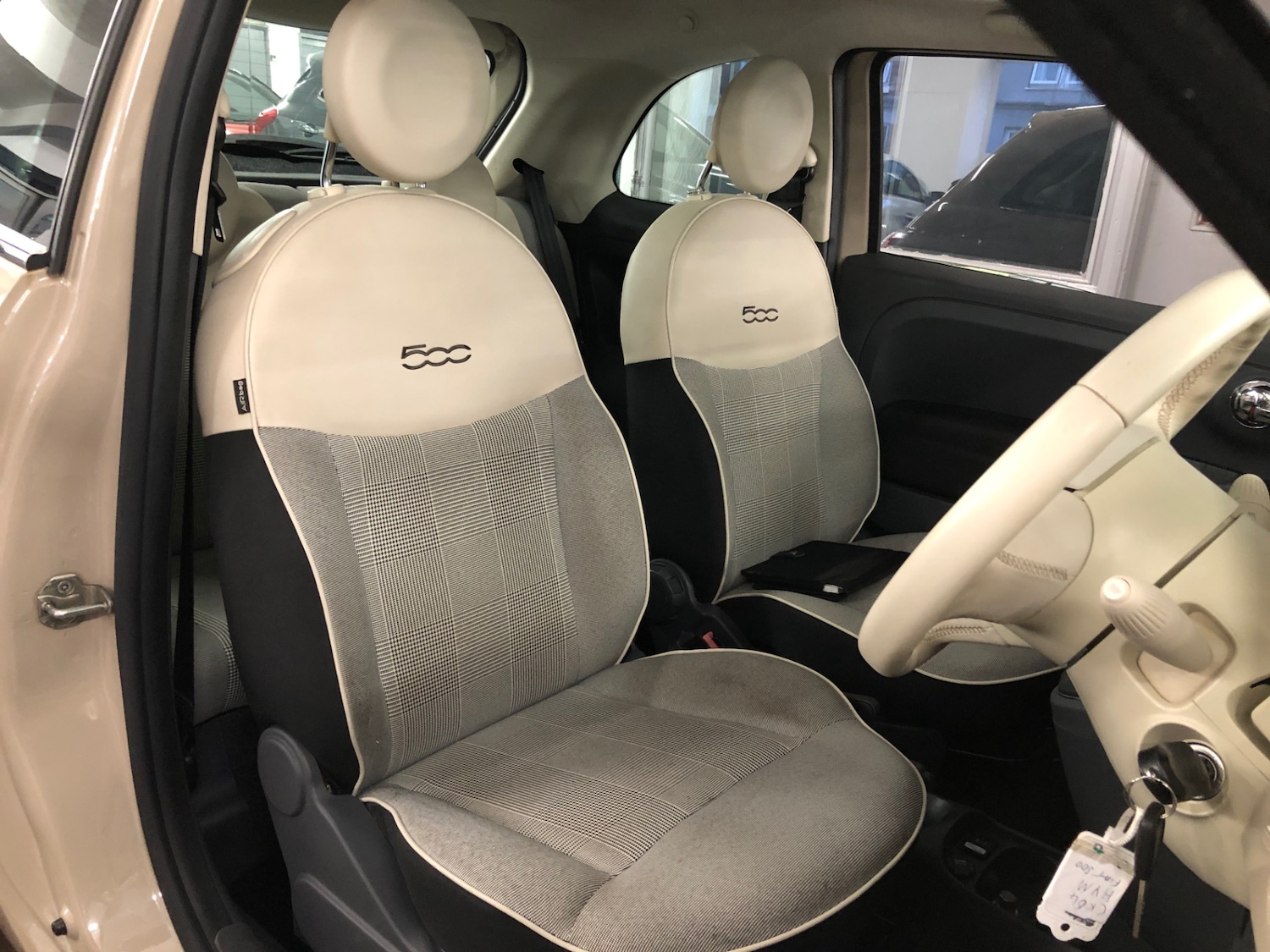 Used Fiat 500 2015 for sale - 76815645: Photo 9