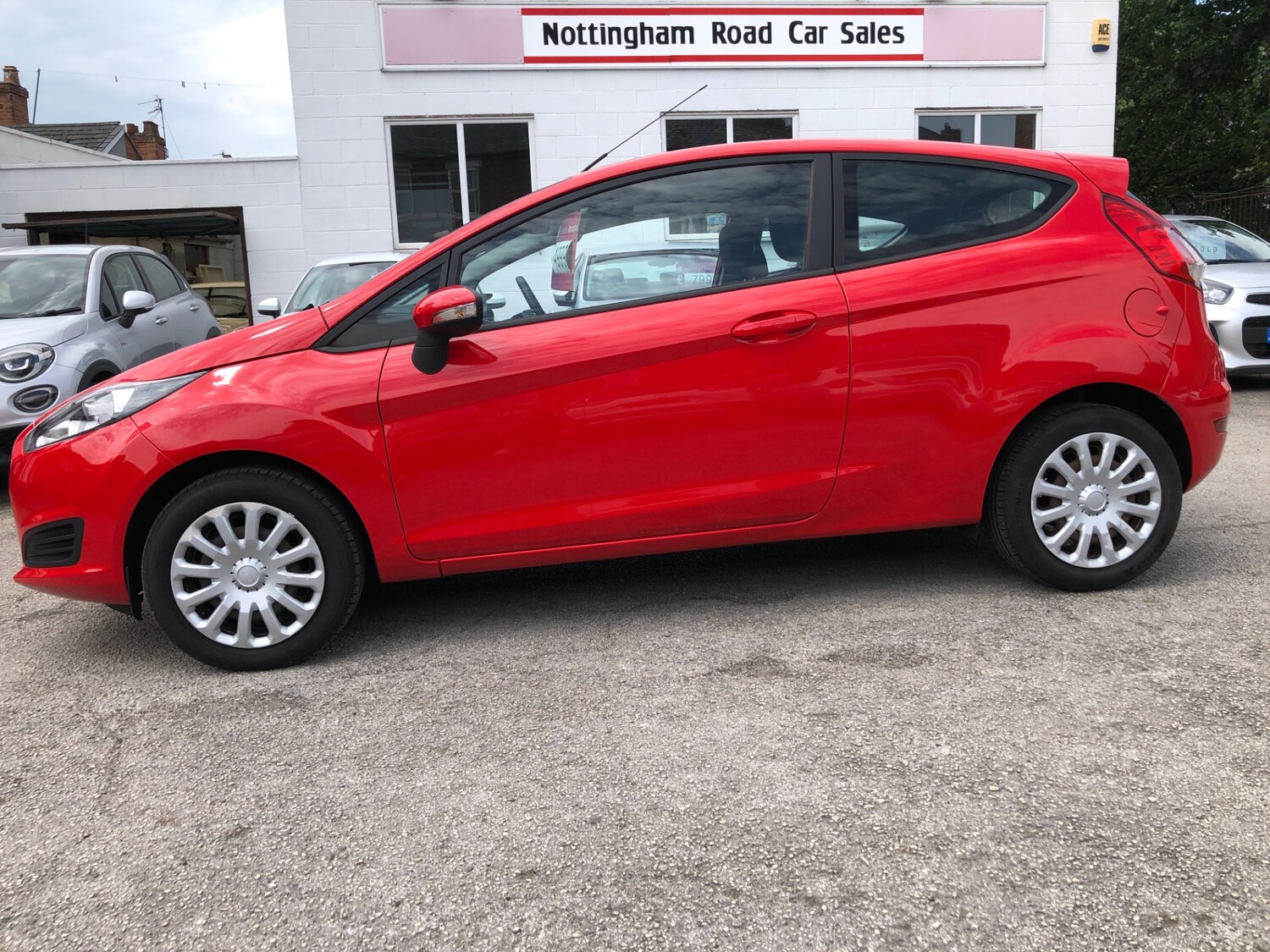 Used Ford Fiesta 2014 for sale - 74938428: Photo 4