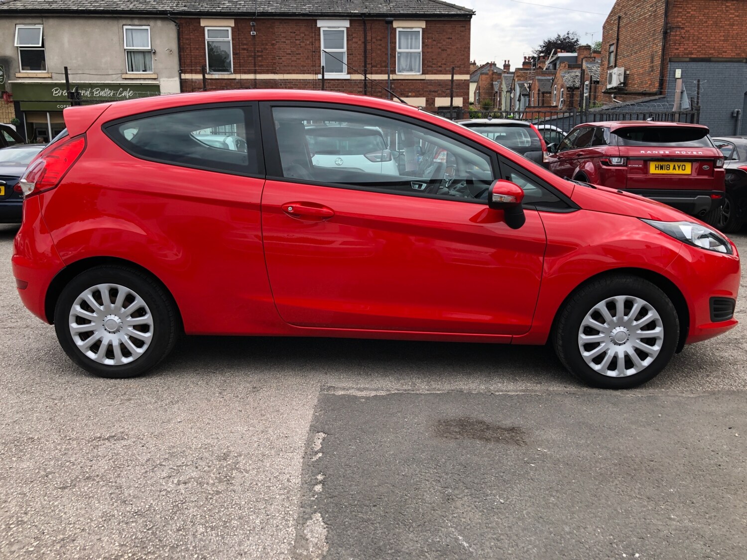 Used Ford Fiesta 2014 for sale - 74938428: Photo 8