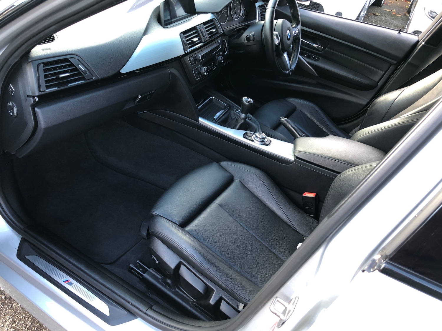 Used BMW 3 Series 2015 for sale - 76444563: Photo 13