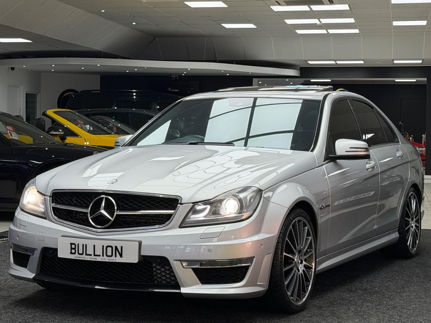 Used Mercedes-Benz C Class 2014 for sale - 77559089: Photo 2