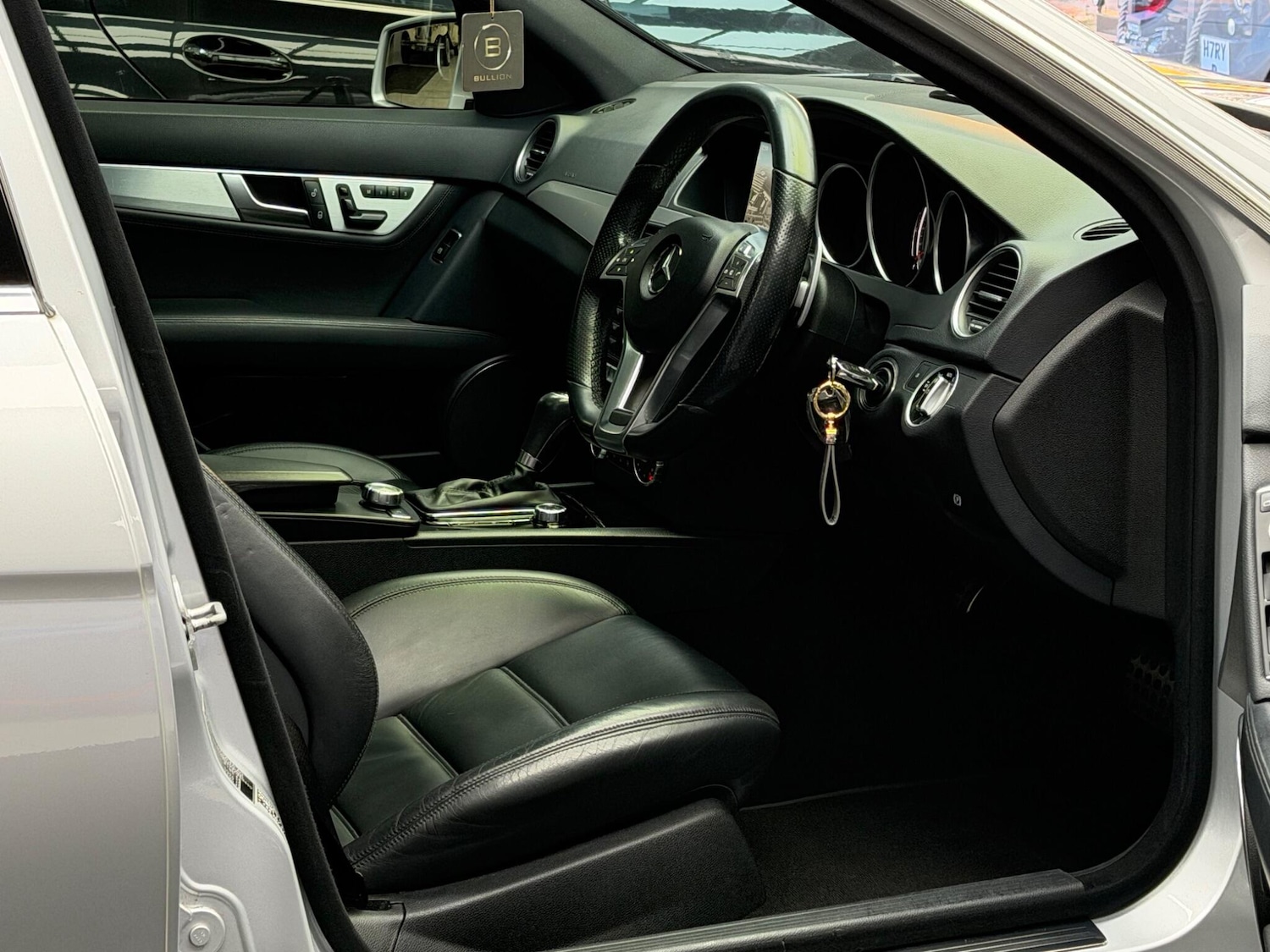 Used Mercedes-Benz C Class 2014 for sale - 77559089: Photo 7