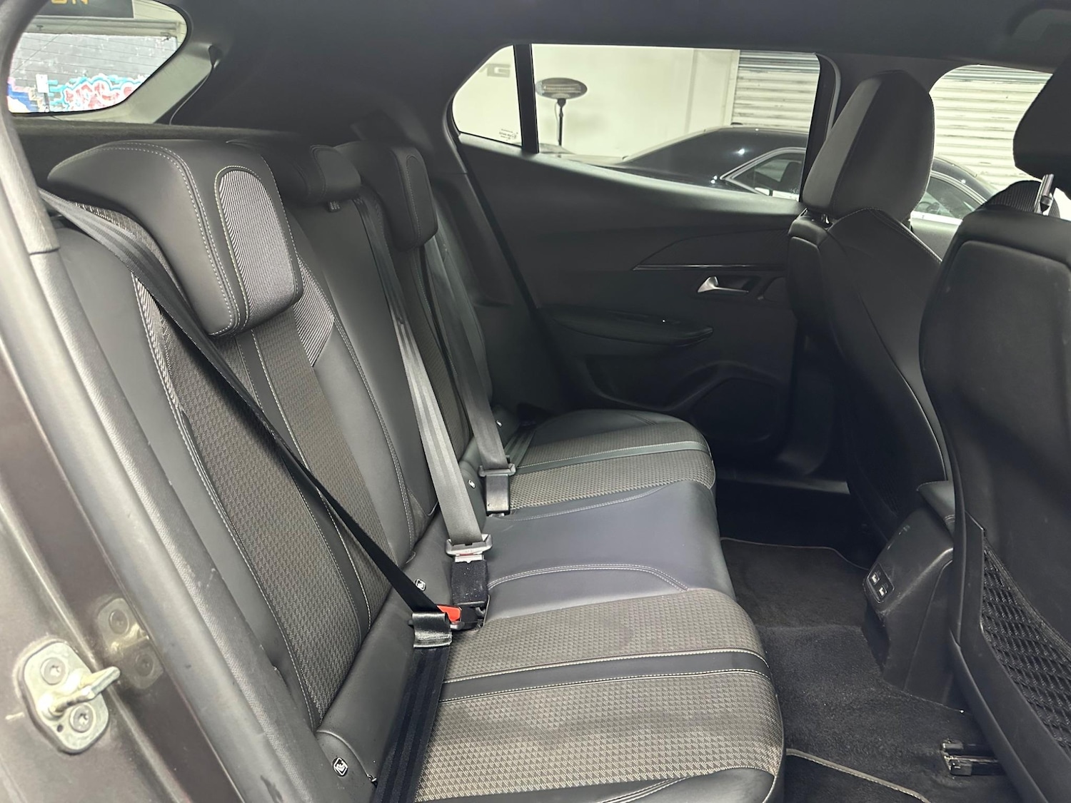 Used Peugeot 2008 2021 for sale - 76584539: Photo 11